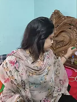 Beauty-3 online show from 07/28/26, 12:01