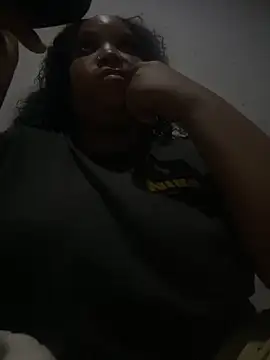 friendlybitch22 online show from 06/12/26, 05:01