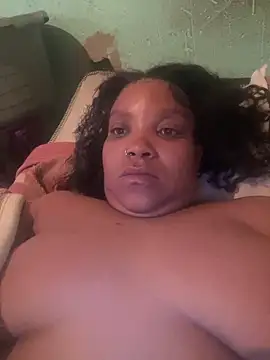 friendlybitch22 online show from 06/15/26, 06:04