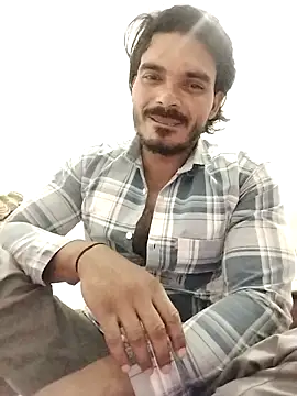 Snapshot of Rocky_boy4 chatting on 04/17/26, 05:49 Rocky boy4 online show from 04/17/26, 05:49