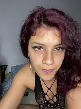 MommySexxy23 online show from 05/19/26, 06:03