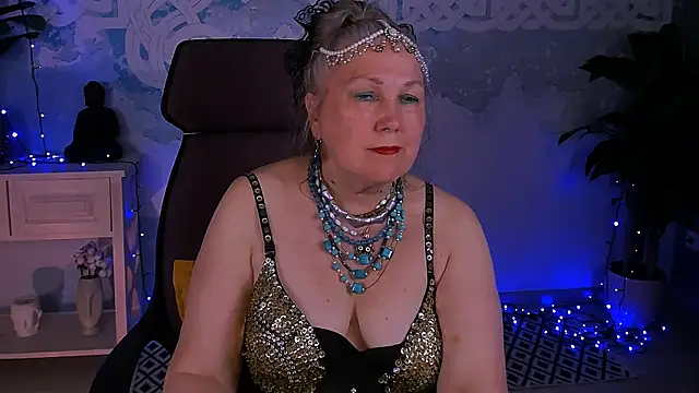 Snapshot of LilaMaharani chatting on 03/13/26, 03:29 LilaMaharani online show from 03/13/26, 03:29