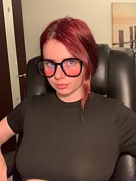Snapshot of VelvetChloe chatting on 06/20/26, 06:54 VelvetChloe online show from 06/20/26, 06:54