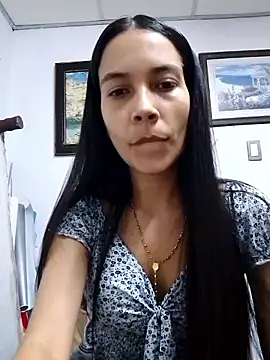 Snapshot of BiancaRoyale chatting on 03/08/26, 08:29 BiancaRoyale online show from 03/08/26, 08:29