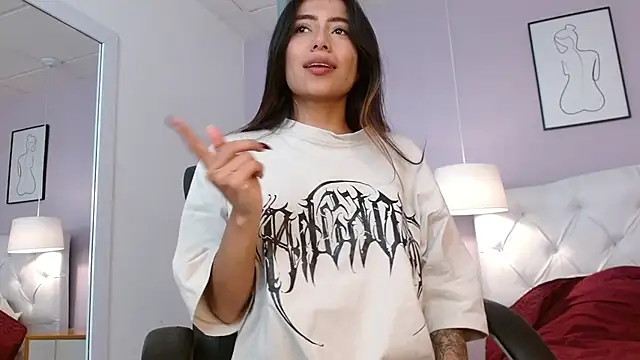 Cataleyaa23 online show from 06/08/26, 07:47