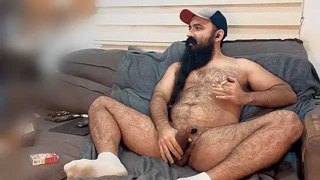 Snapshot of Barba_Negra_Fumador chatting on 05/12/26, 06:10 Barba Negra Fumador online show from 05/12/26, 06:10