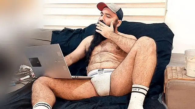Barba Negra Fumador online show from 07/05/26, 12:06
