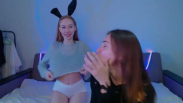 Snapshot of yourameliaa chatting on 04/23/26, 12:29 yourameliaa online show from 04/23/26, 12:29