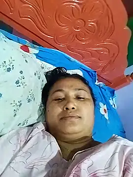 Snapshot of Rashi_bhabi chatting on 03/17/26, 09:23 Rashi bhabi online show from 03/17/26, 09:23