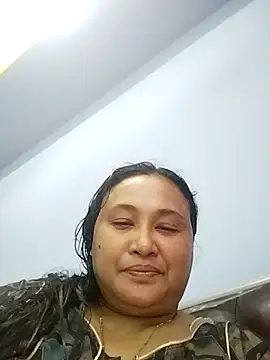 Snapshot of Rashi_bhabi chatting on 04/04/26, 08:45 Rashi bhabi online show from 04/04/26, 08:45