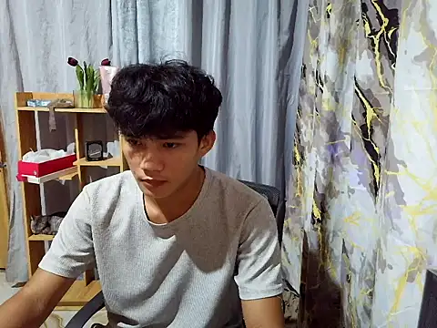 Snapshot of marksurelyhard chatting on 07/26/26, 08:05 marksurelyhard online show from 07/26/26, 08:05