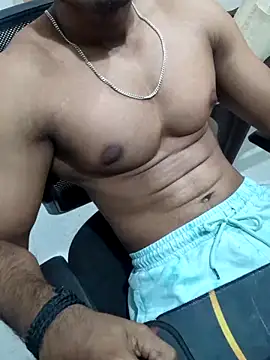 Snapshot of kratosTheHunk chatting on 03/01/26, 05:26 kratosTheHunk online show from 03/01/26, 05:26