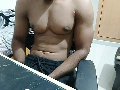Snapshot of kratosTheHunk chatting on 04/01/26, 05:54 kratosTheHunk online show from 04/01/26, 05:54