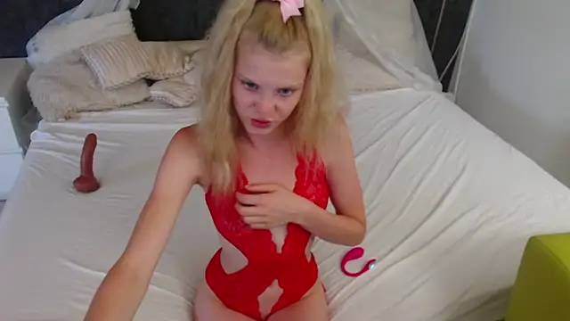 AliceWiss online show from 07/28/26, 03:21