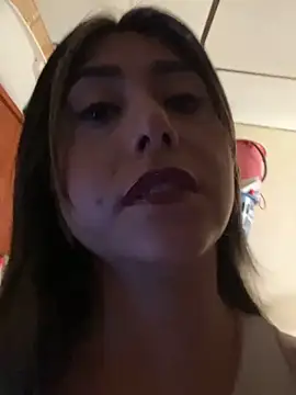 Snapshot of stefanyqueen69 chatting on 03/31/26, 04:18 stefanyqueen69 online show from 03/31/26, 04:18