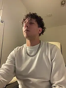 Snapshot of TitanNoir chatting on 03/05/26, 10:50 TitanNoir online show from 03/05/26, 10:50