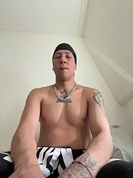 Snapshot of TitanNoir chatting on 03/23/26, 10:30 TitanNoir online show from 03/23/26, 10:30