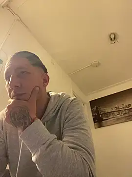 Snapshot of TitanNoir chatting on 05/09/26, 11:10 TitanNoir online show from 05/09/26, 11:10