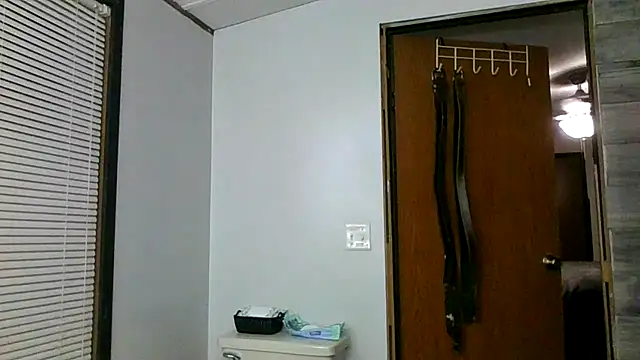 Beaededpainter online show from 06/17/26, 03:09