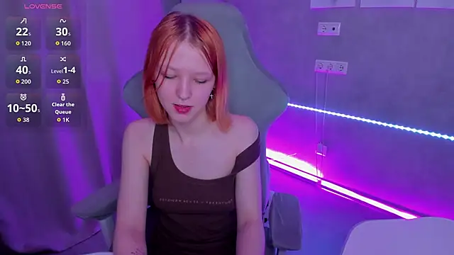Snapshot of Emma_Dusk chatting on 06/04/26, 02:39 Emma Dusk online show from 06/04/26, 02:39