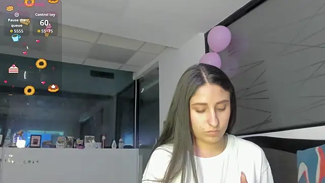 Snapshot of Princess_tina chatting on 04/08/26, 10:43 Princess tina online show from 04/08/26, 10:43
