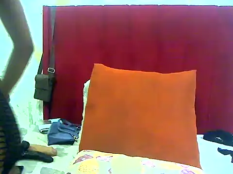 Snapshot of Nastyviola27 chatting on 05/18/26, 06:47 Nastyviola27 online show from 05/18/26, 06:47