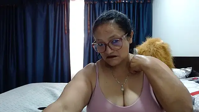  BellaNocturna online show from 07/28/26, 07:15