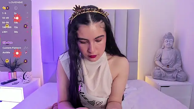 Snapshot of Cataa_Hill chatting on 04/17/26, 03:20 Cataa Hill online show from 04/17/26, 03:20
