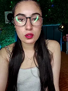 Snapshot of Cataa_Hill chatting on 05/05/26, 03:14 Cataa Hill online show from 05/05/26, 03:14