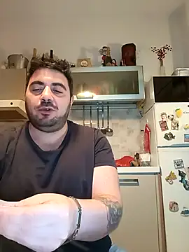 Snapshot of bear_skinny chatting on 03/21/26, 11:30 bear skinny online show from 03/21/26, 11:30