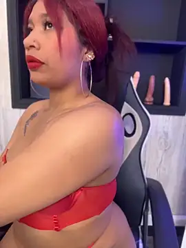 Snapshot of Cherry_Charlottee chatting on 04/18/26, 07:51 Cherry Charlottee online show from 04/18/26, 07:51