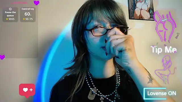 Snapshot of Angel__Dreams chatting on 06/02/26, 05:31 Angel Dreams online show from 06/02/26, 05:31