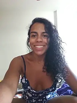 Snapshot of daniellels91 chatting on 06/03/26, 03:28 daniellels91 online show from 06/03/26, 03:28