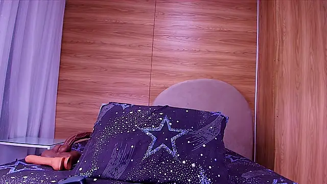 Snapshot of kiara_lp chatting on 06/12/26, 03:05 kiara lp online show from 06/12/26, 03:05