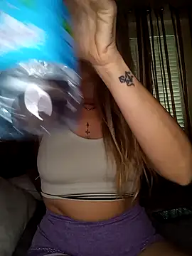 Emilyvuxa online show from 05/16/26, 05:15