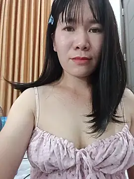 Bondgirl 9 online show from 07/13/26, 04:32