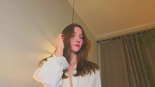Snapshot of Lilyblushhh chatting on 03/09/26, 06:12 Lilyblushhh online show from 03/09/26, 06:12