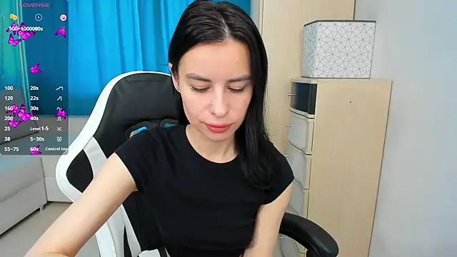 Horny  Nikki online show from 07/24/26, 10:13