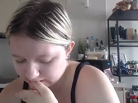 LenaSecret19 online show from 06/30/26, 05:41