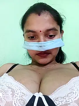 Snapshot of Sexy_Sonniyaa chatting on 03/05/26, 08:38 Sexy Sonniyaa online show from 03/05/26, 08:38