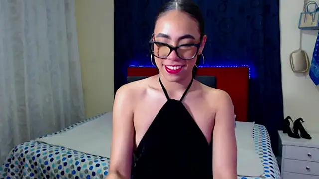 Snapshot of Angels66v chatting on 05/10/26, 03:01 Angels66v online show from 05/10/26, 03:01