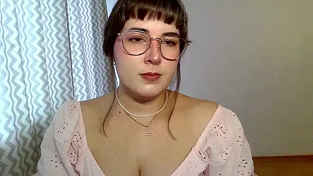 ClaraHard online show from 08/07/26, 09:00