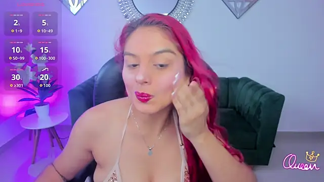 Raven-reyess online show from 06/07/26, 12:09