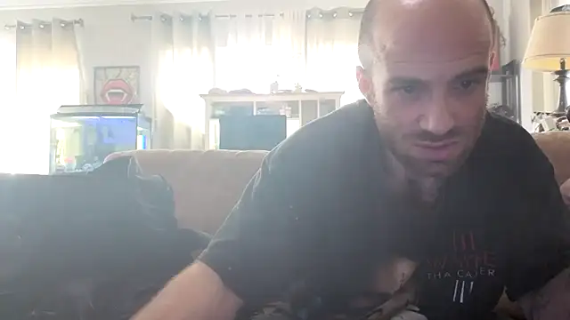 Snapshot of CirclingClass chatting on 10/22/25, 05:02 CirclingClass online show from 10/22/25, 05:02