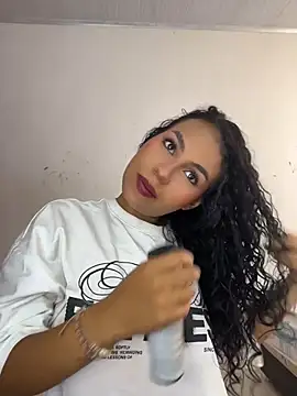 AmeliaAndersson online show from 07/09/26, 02:43