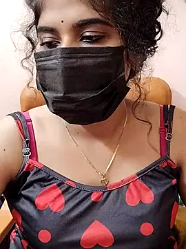 Snapshot of Sunitha28 chatting on 03/05/26, 05:09 Sunitha28 online show from 03/05/26, 05:09