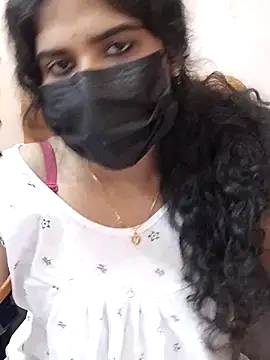 Snapshot of Sunitha28 chatting on 03/18/26, 05:38 Sunitha28 online show from 03/18/26, 05:38