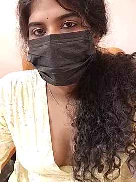 Snapshot of Sunitha28 chatting on 03/19/26, 03:38 Sunitha28 online show from 03/19/26, 03:38