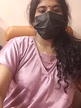 Snapshot of Sunitha28 chatting on 03/25/26, 05:52 Sunitha28 online show from 03/25/26, 05:52