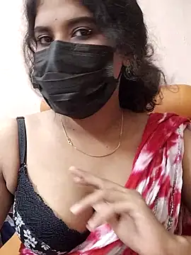 Snapshot of Sunitha28 chatting on 04/05/26, 05:43 Sunitha28 online show from 04/05/26, 05:43